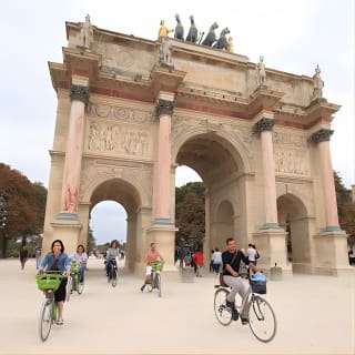 Premium Bike Tour : Sights, Picnic & Local Secrets (small group) 5