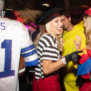 Trick or Drink NYC Halloween Bar Crawl (3 Días) 3