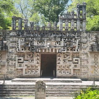 Aztec Mystery: Walk Among Gods in Mexico City - Outdoor Exploration Game 2