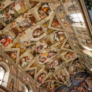 Omnia Card: Musei Vaticani + tour in autobus di 24 ore 4
