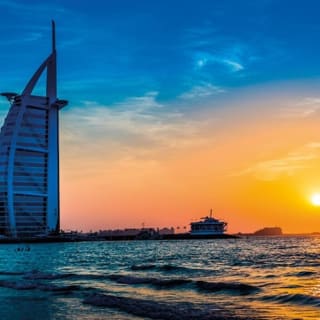 Dubai "the Golden City": Bus Tour with Water Taxi Ride 14