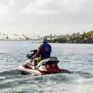 Jet Ski Tours in Old San Juan for Families and Friends 4
