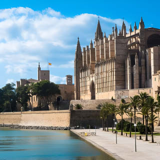 Palma Mallorca Scavenger Hunt & Self-Guided Walking Tour 4