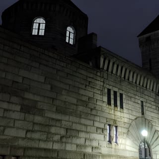 Black & Ghost Tour 1