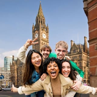 Manchester – Interaktive Schnitzeljagd & Entdeckungsspiel für bis zu 5 Personen 1