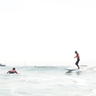 Beginner Surf Lesson in Santa Cruz 7