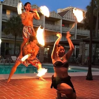 Polynesian Fire and Dinner Show Ticket in Daytona Beach 5