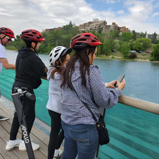 Recorrido de 2 horas en scooter por los lugares más destacados de la ciudad de Calgary 6