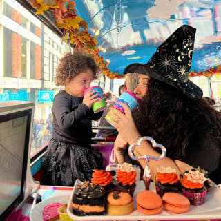 Peppa Pig Halloween London Sightseeing Bus Tour 3