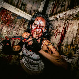 Blood Manor 9