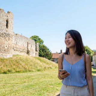 Saffron Walden Audio Tour: Castles, Canvases & Secret Gardens 1