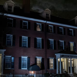 Salem Ghosts: Witches, Warlocks, & Hauntings 10