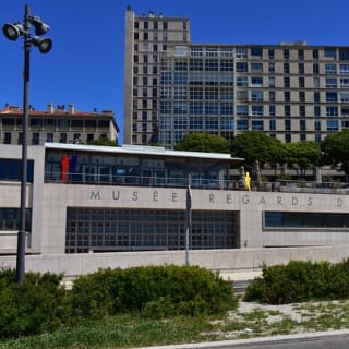 Visit Marseille: explore the old town 5