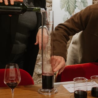 Bottega di creazione di vino a Bordeaux 4