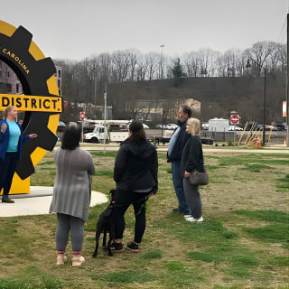 River Arts District Tip-Based Sightseeing Walking Tour  1