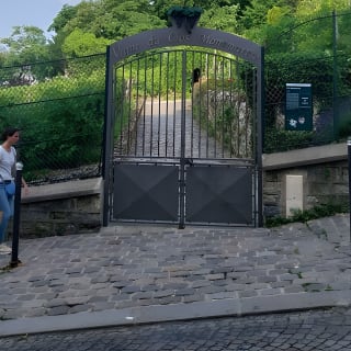 ESSENTIAL MONTMARTRE Walking Tour: the essential highlights+MORE! 10