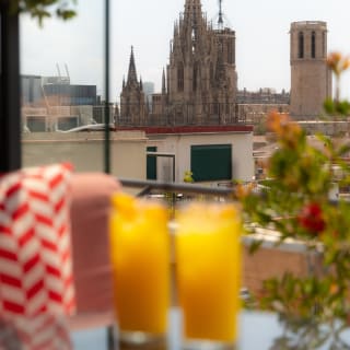 Brunch con barra libre de mimosas en la Terraza de Vivi 9