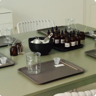 Make Two Perfumed Candles in Berlin 1