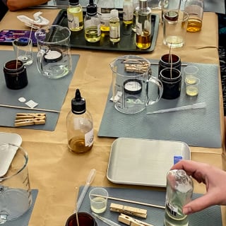 Make Two Perfumed Candles in Berlin 2