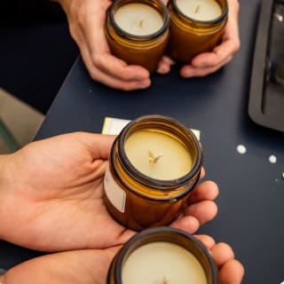 Make Two Perfumed Candles in Berlin 5