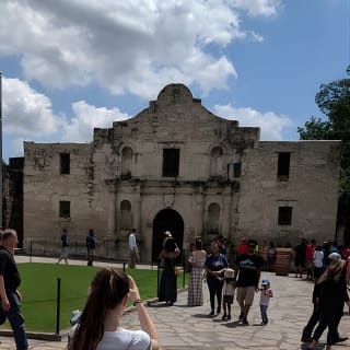 Historic Downtown & Riverwalk Walking Tour 7