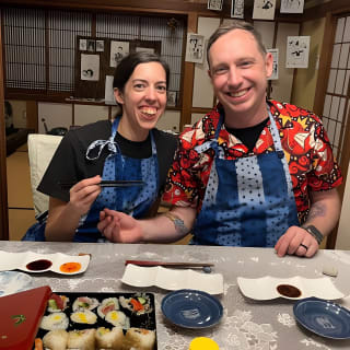Yokohama: Sushi & Gyoza Cooking with Matcha & GreenTea Experience 21
