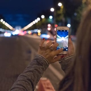 Geführte E-Bike-Tour durch Paris am Abend mit einer einstündigen Bootskreuzfahrt 4