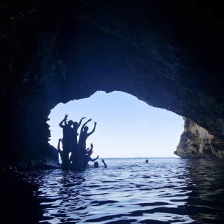 Estany d'en Mas: Excursión costera, rappel y exploración de cuevas marinas 7