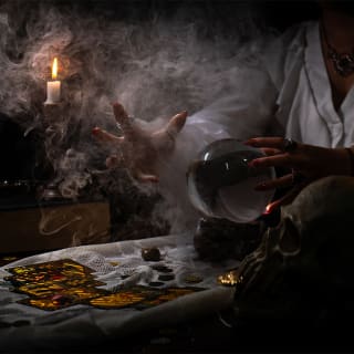 Spirits - A Haunting Experience inside a Speakeasy of Shadows 8