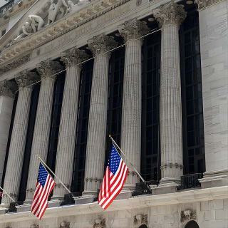 Manhattan Small Group Tour: Eine Attraktion, die die Themengebiete Wall Street und 911 Memorial abdeckt 7