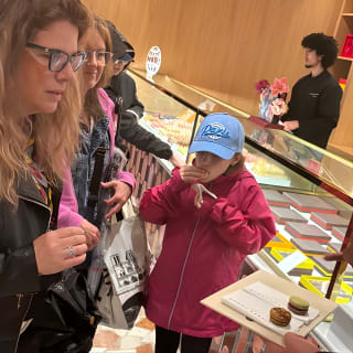 Kids-Friendly - Eat, Play, Love Montmartre: 3-Stundenigen Walking Food Tour 5