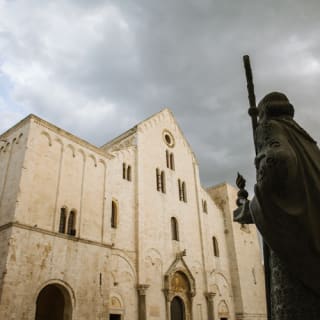 Basilica di San Nicola e Cripta: Tour Guidato 2