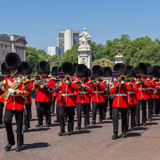 Changing of the Guard Walking Tour 7