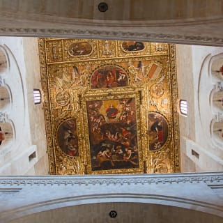Basilica di San Nicola e Cripta: Tour Guidato 4