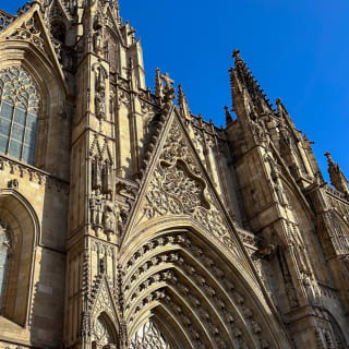 Gothic Quarter in Barcelona: Historische Tour mit der Option einer Pintxos-Verkostung 4