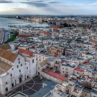 Basilica di San Nicola e Cripta: Tour Guidato 6