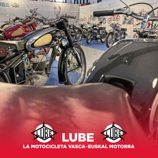Geführte Besichtigungen im Retromobile Showroom 8