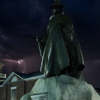 Salem Ghosts: Witches, Warlocks, & Hauntings 12