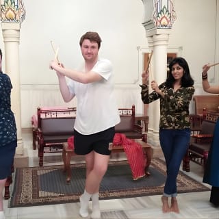 Bollywood Dance Class - Groove and shake on Hindi Movie hits ! 13