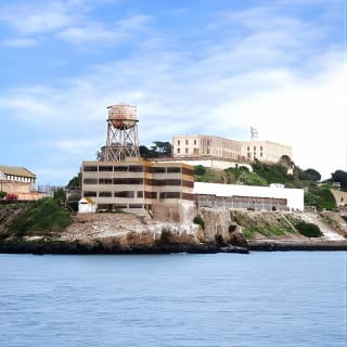 Combo Tour: Alcatraz Island e San Francisco Grand City Tour 24