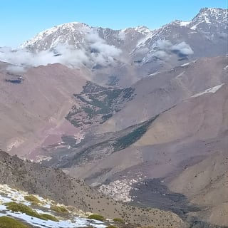 Promenade à dos de chameau à Agafay et vallée de l'Ourika dans les montagnes de l'Atlas 10
