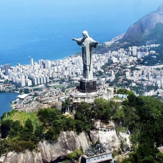 Trem do Corcovado e acesso sem filas ao Cristo Redentor 1
