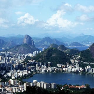 Trem do Corcovado e acesso sem filas ao Cristo Redentor 2