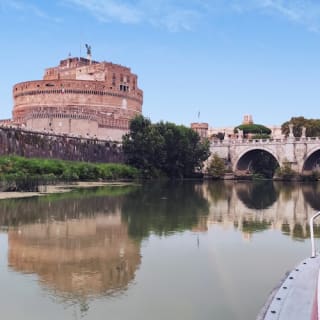 Castel Sant'Angelo: Biglietto d'ingresso + Tour in barca Hop-on Hop-off 5