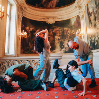 Heritage in Motion: The Brussels City Hall Told by Acrobats 2
