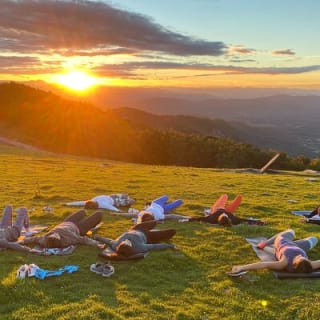 Mountaintop Yoga & Meditation Hike in Asheville 20