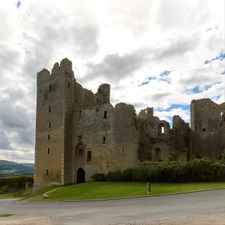 Full-Day Yorkshire Dales Tour from York 4