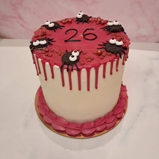 Cake in different sizes for Halloween 2