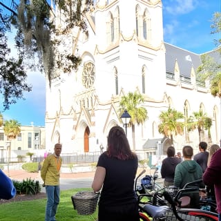 2-Hour Explore Savannah Bike Tour 1
