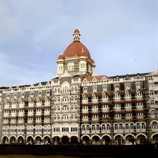 Mumbai Local - Best Seller from Mumbai Magic 12